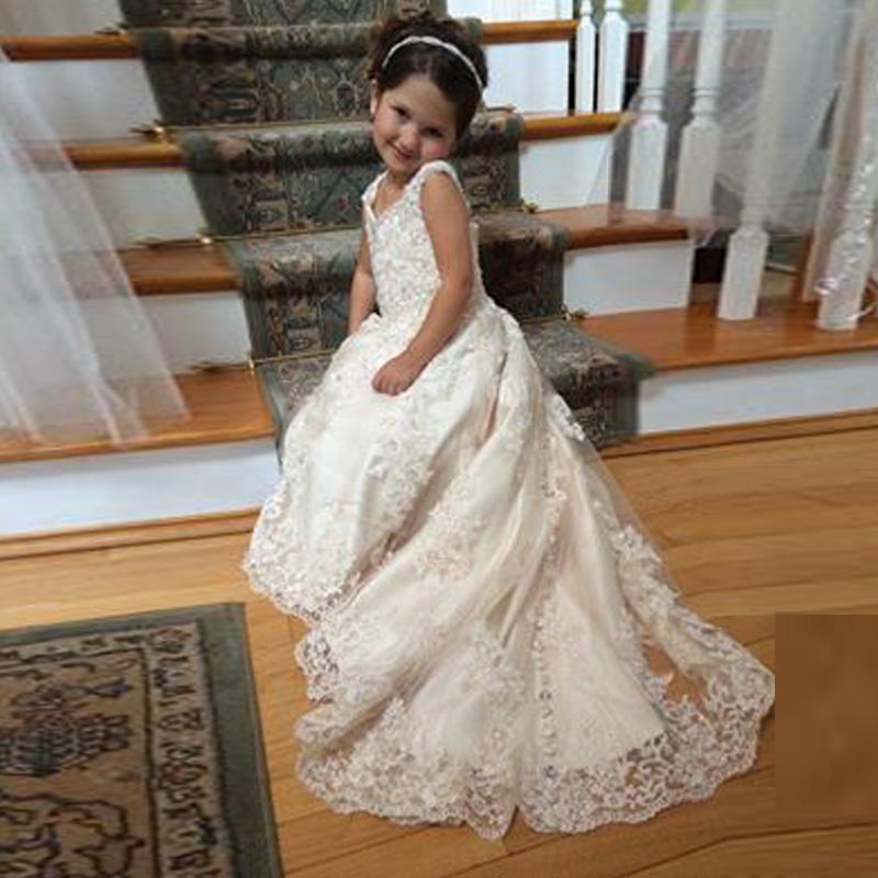 Lace Flower Girl Dresses